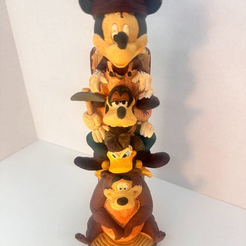 Disney Totem Pole Figurine Fort Wilderness Lodge Mickey & Friends Big 12”